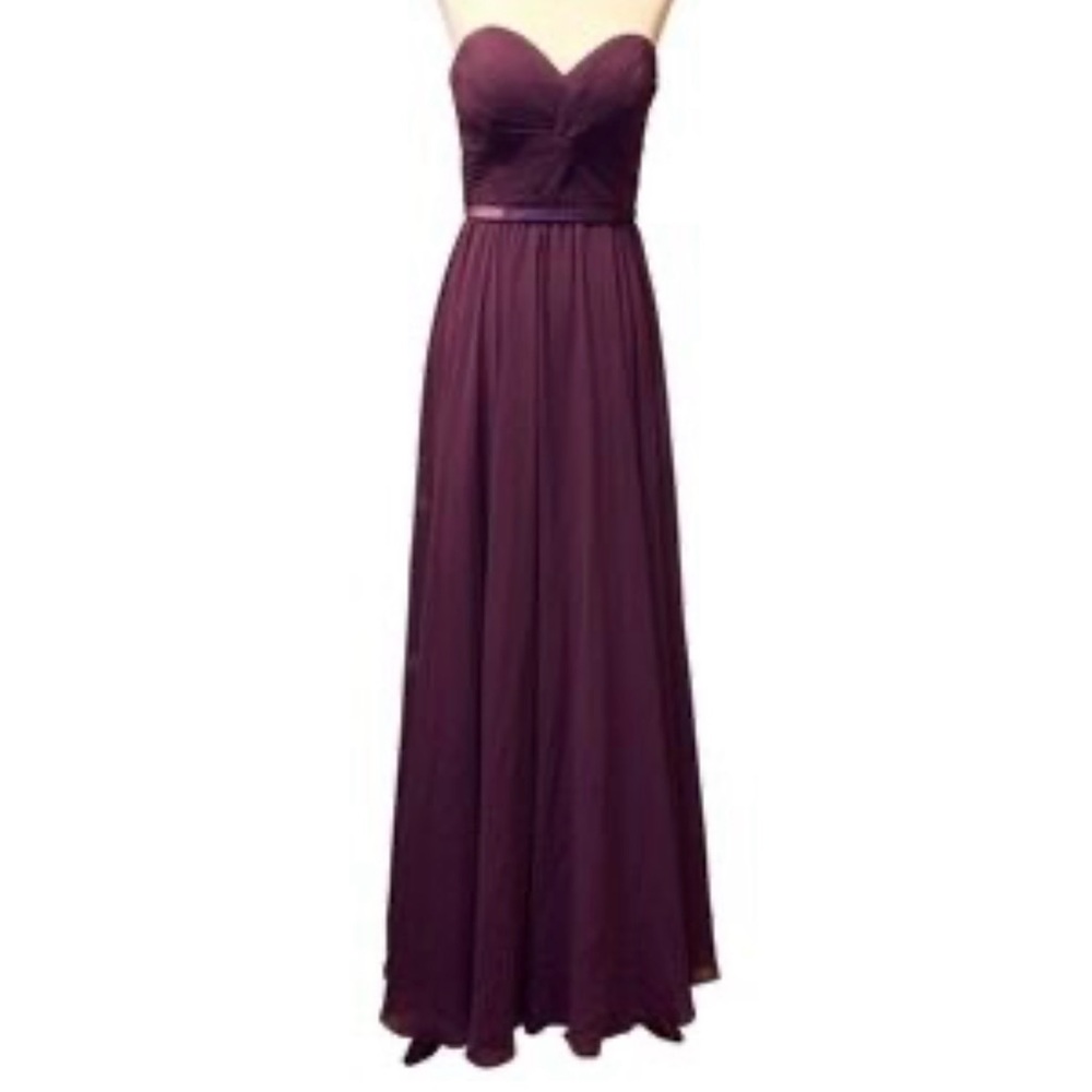Cinderella Divine Strapless Formal Gown – Size 10